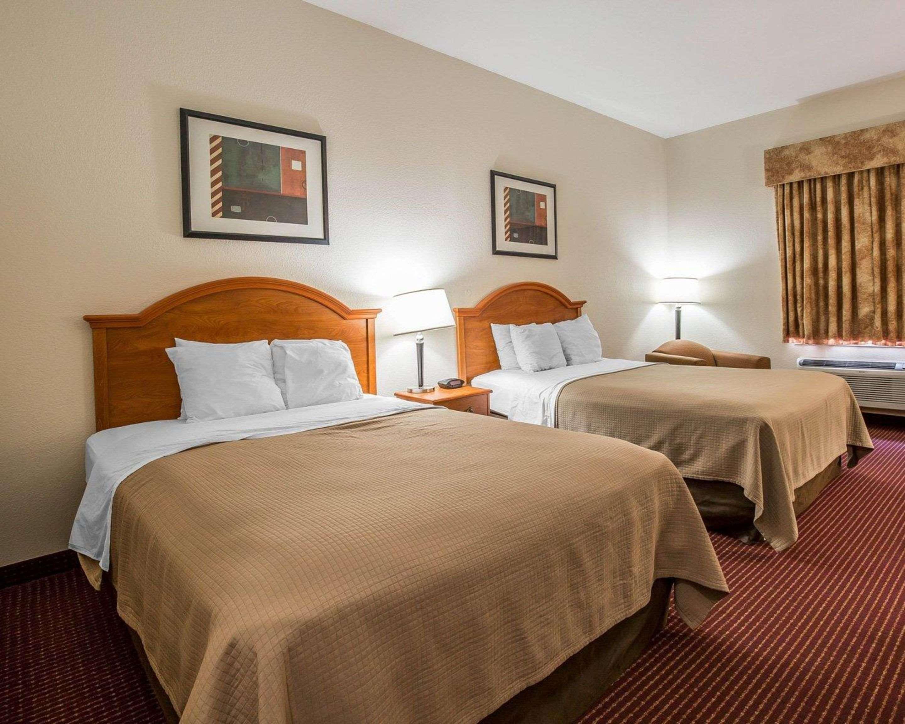 Sonesta Essential Beaumont Hotel Екстериор снимка