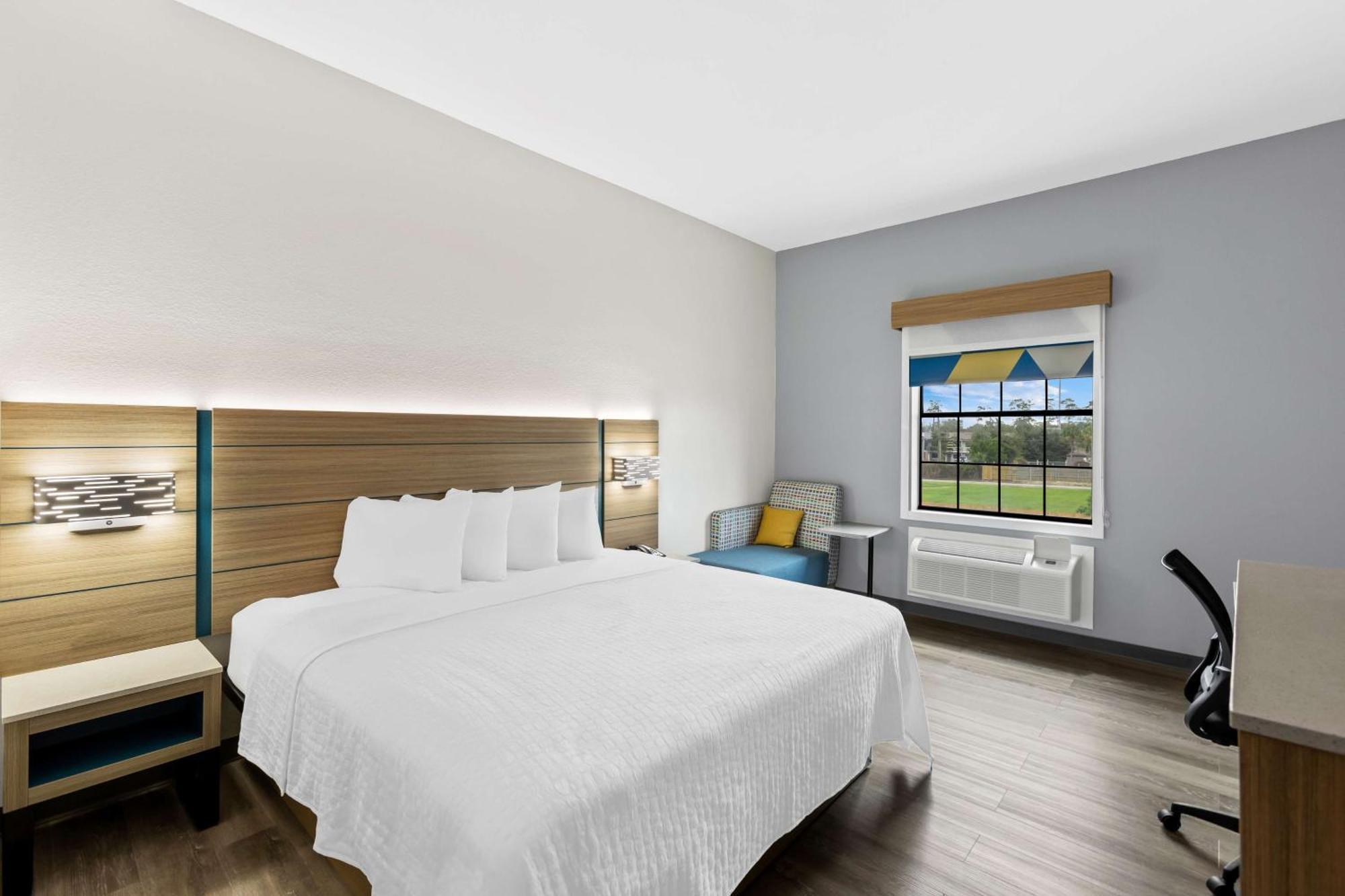 Sonesta Essential Beaumont Hotel Екстериор снимка