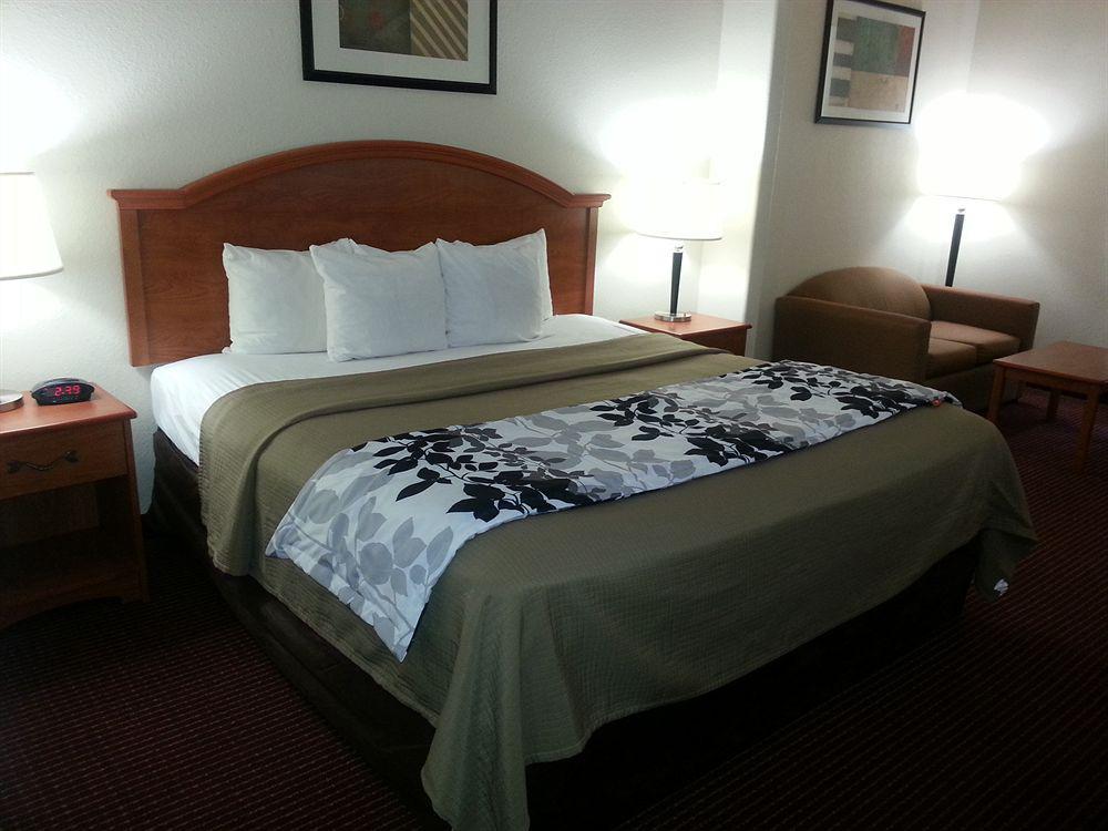 Sonesta Essential Beaumont Hotel Екстериор снимка